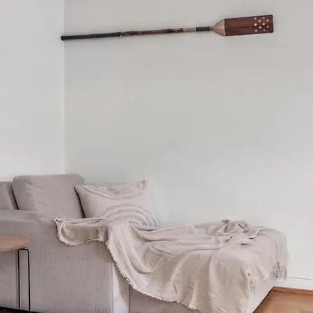 Appartement Kanskje Den Storste Airbnb-leiligheten I Sentrum! *